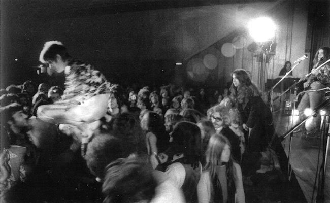 David Bowie crowd surfs at Imperial College London