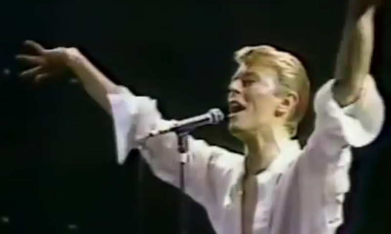 Nacho Video breathes new life into footage of David Bowie performing 'Station To Station' in Tokyo by mixing with audio from the album 'Stage'.